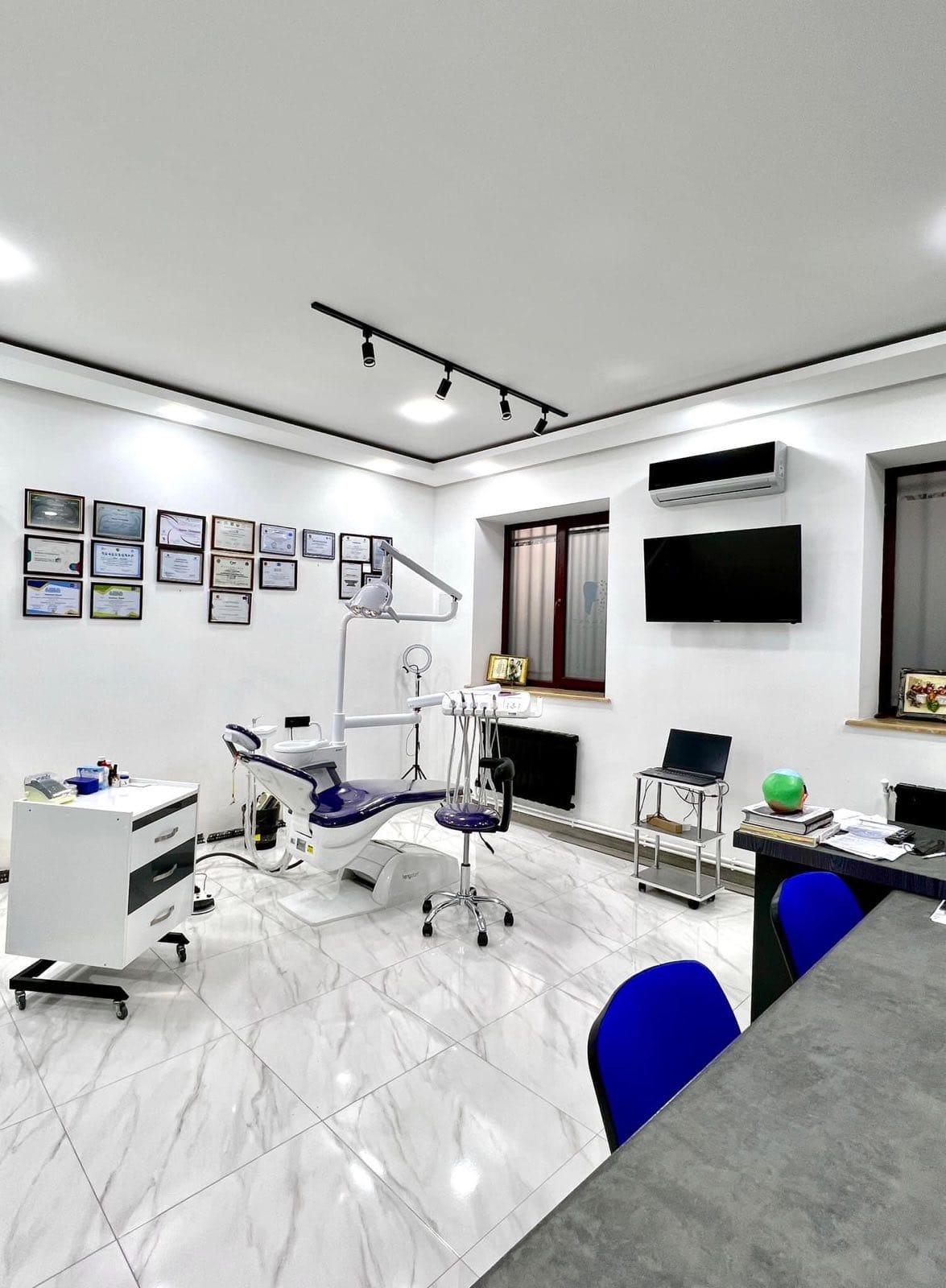 Gallery Photo 10